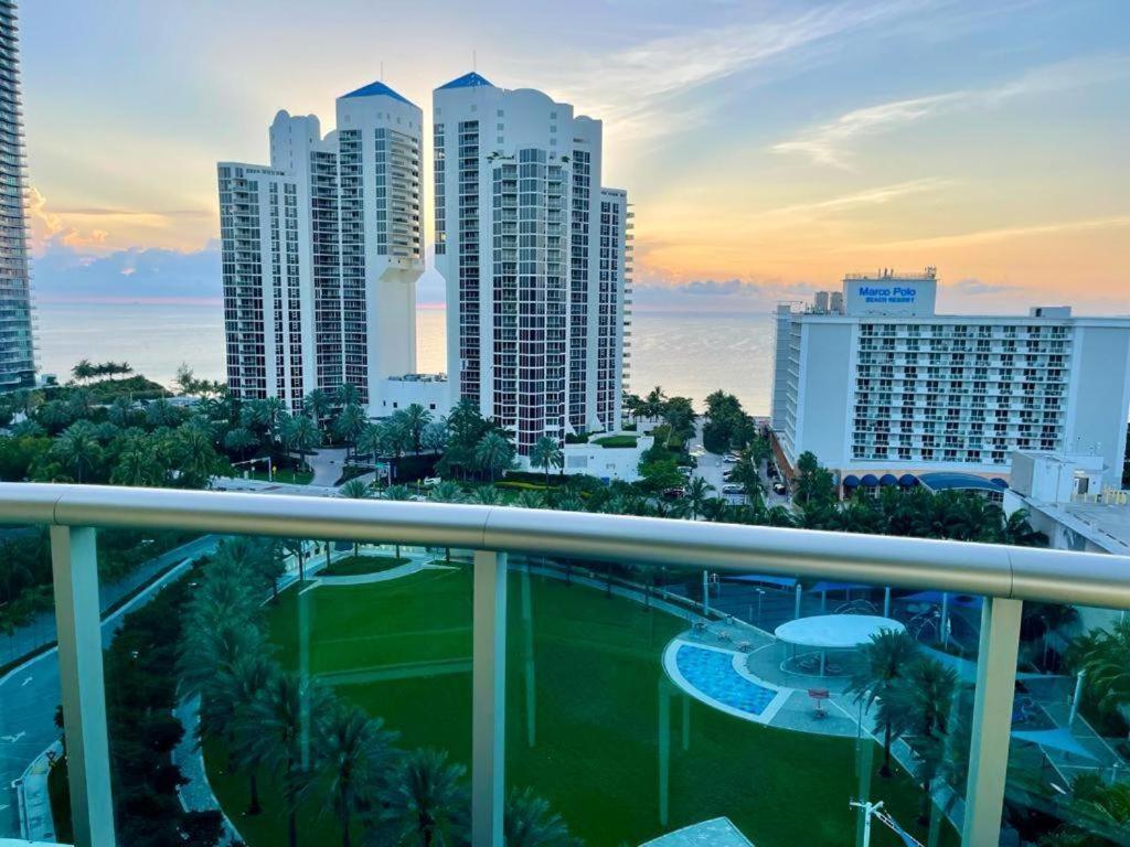 Miami Beach Collins Ave Apartments Free Parking Sunny Isles Beach Esterno foto